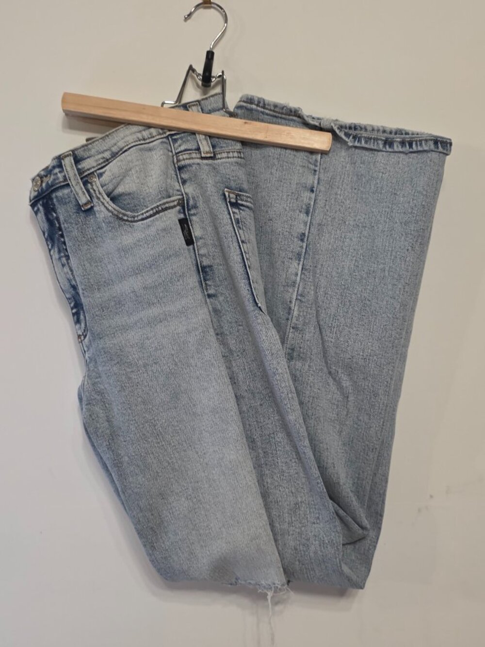 SILVER JEANS 33" HIGHLY DESIRABLE TROUSER